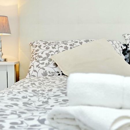 Bbhome Trastevere Station White Chic Apartment Roma Exterior foto
